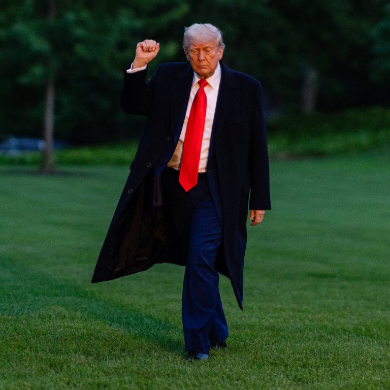Pivoting From Tax Cuts to Tariffs, Trump Ignores Economic Warning Signs