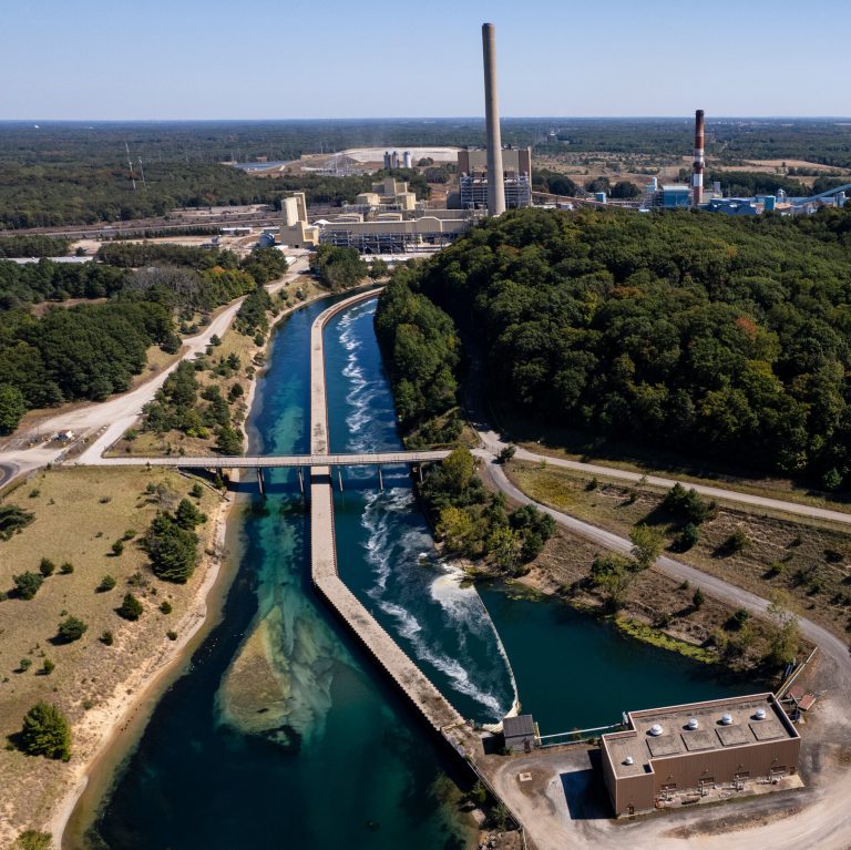 Coal and Gas Plants Kept Open Under Trump’s Energy Emergency