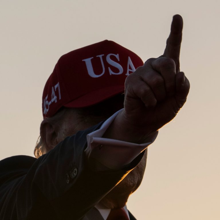 Trump Takes Reins on U.S. Economy With Policy Bill and Tariffs Renewal
